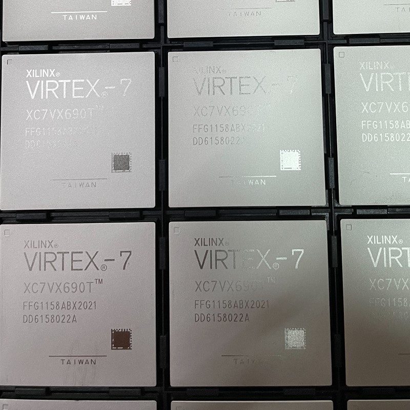 AMD Xilinx-XC7VX690T-1FFG1158C